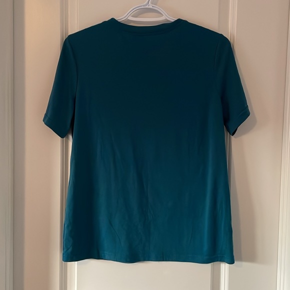 SHEIN t shirt - Picture 4 of 4